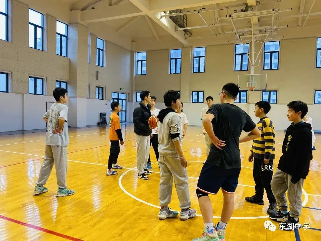 家长如何为孩子选择合适的篮球冬令营?_1