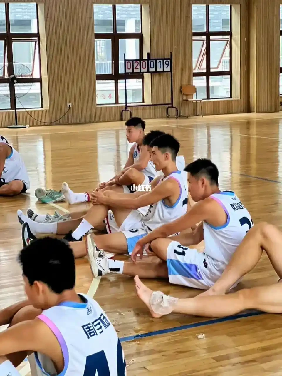 为什么选择智能球衣进行篮球训练_1